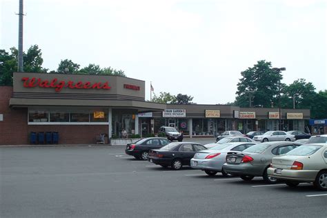 walgreens wilbraham rd